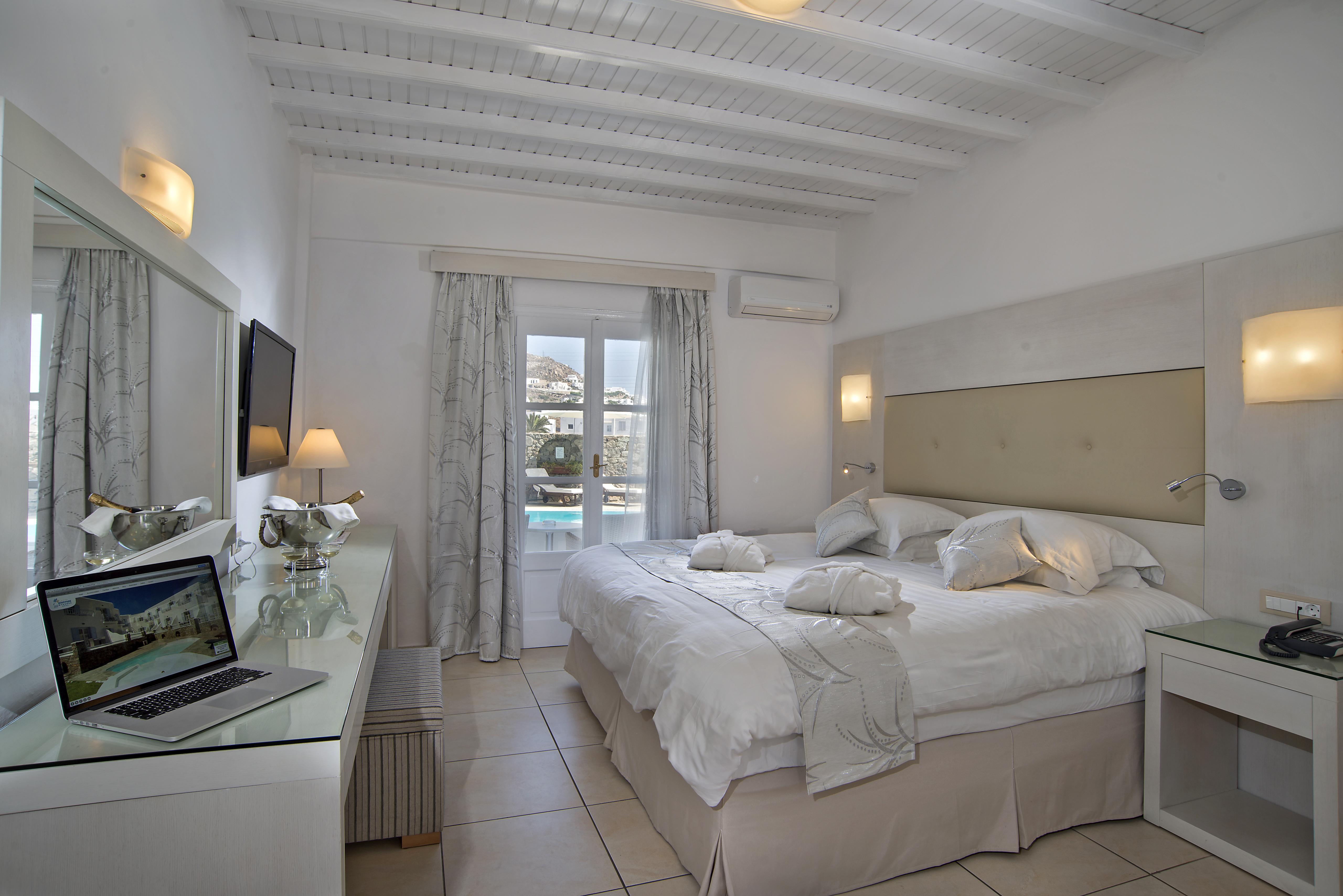 Dionysos Luxury Hotel Mykonos Ornos  Exteriör bild
